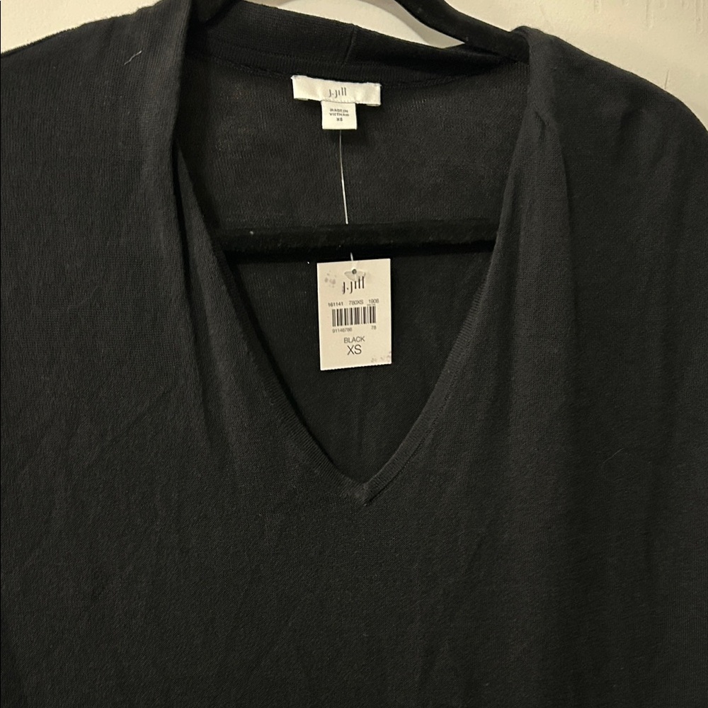 J. Jill Charcoal V-Neck LlSleeve Shirt